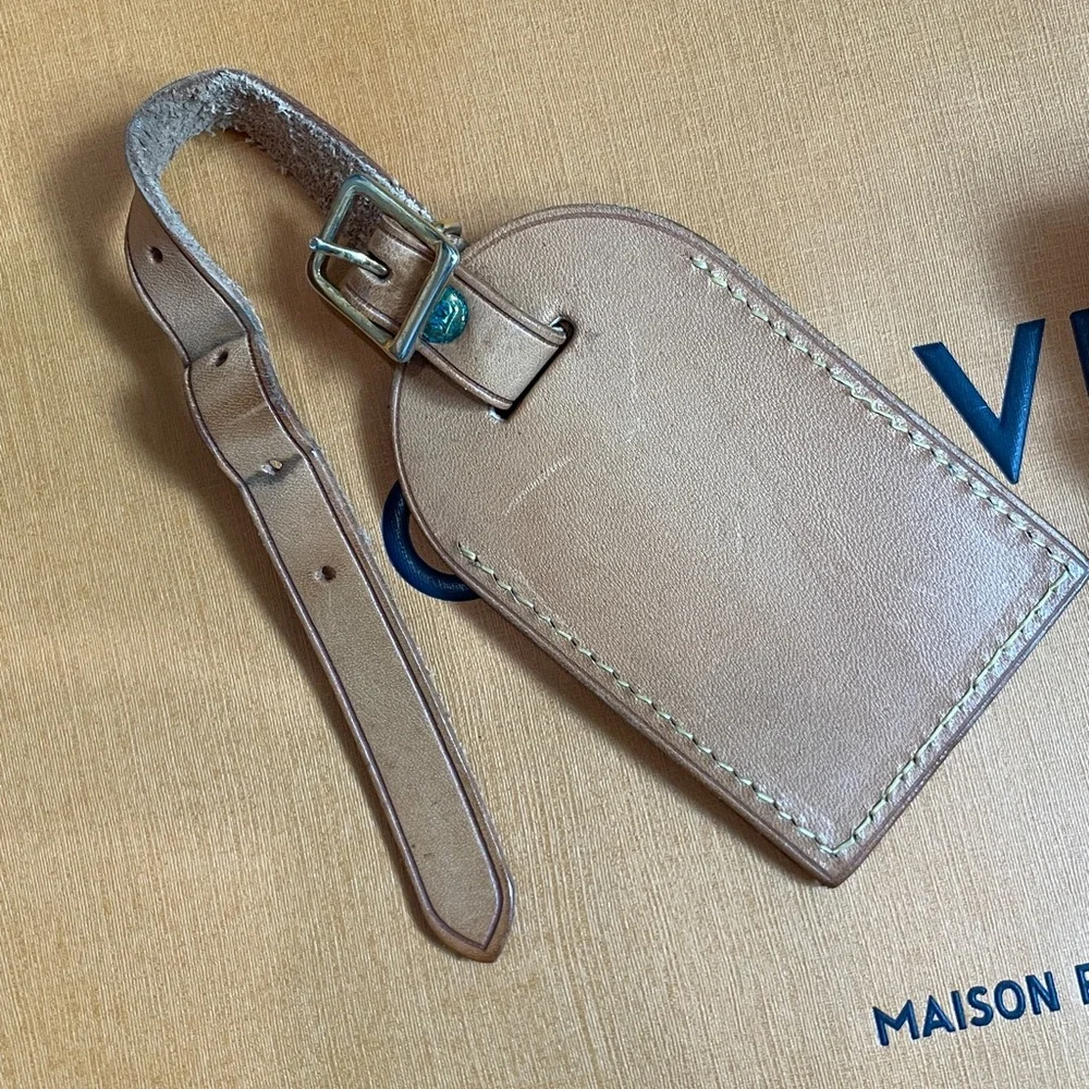 Louis Vuitton Brown Luggage Tag and Poignet - Picture 3 of 7